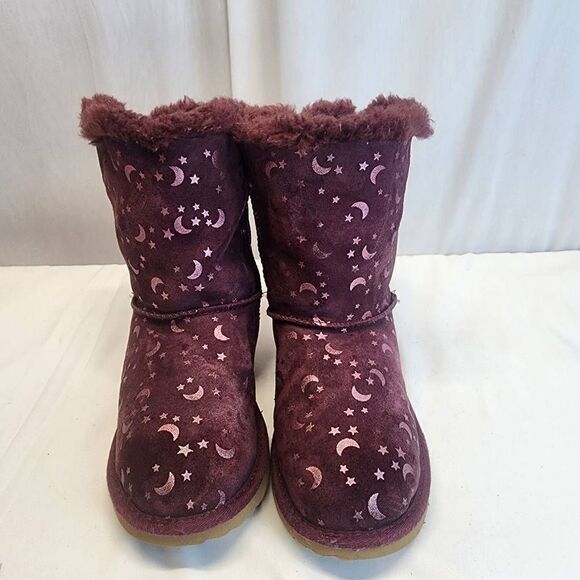 UGG Junior Bailey Bow Moon And Stars Boots Wild Grape Size 4 - Picture 5 of 13